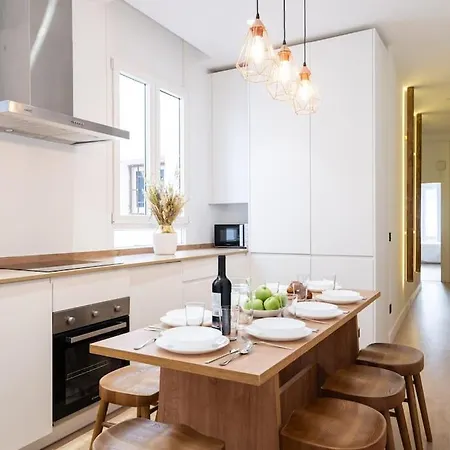 Chueca Hortaleza 12Pax 5 Bedrooms 5 Baths Madrid Exterior photo