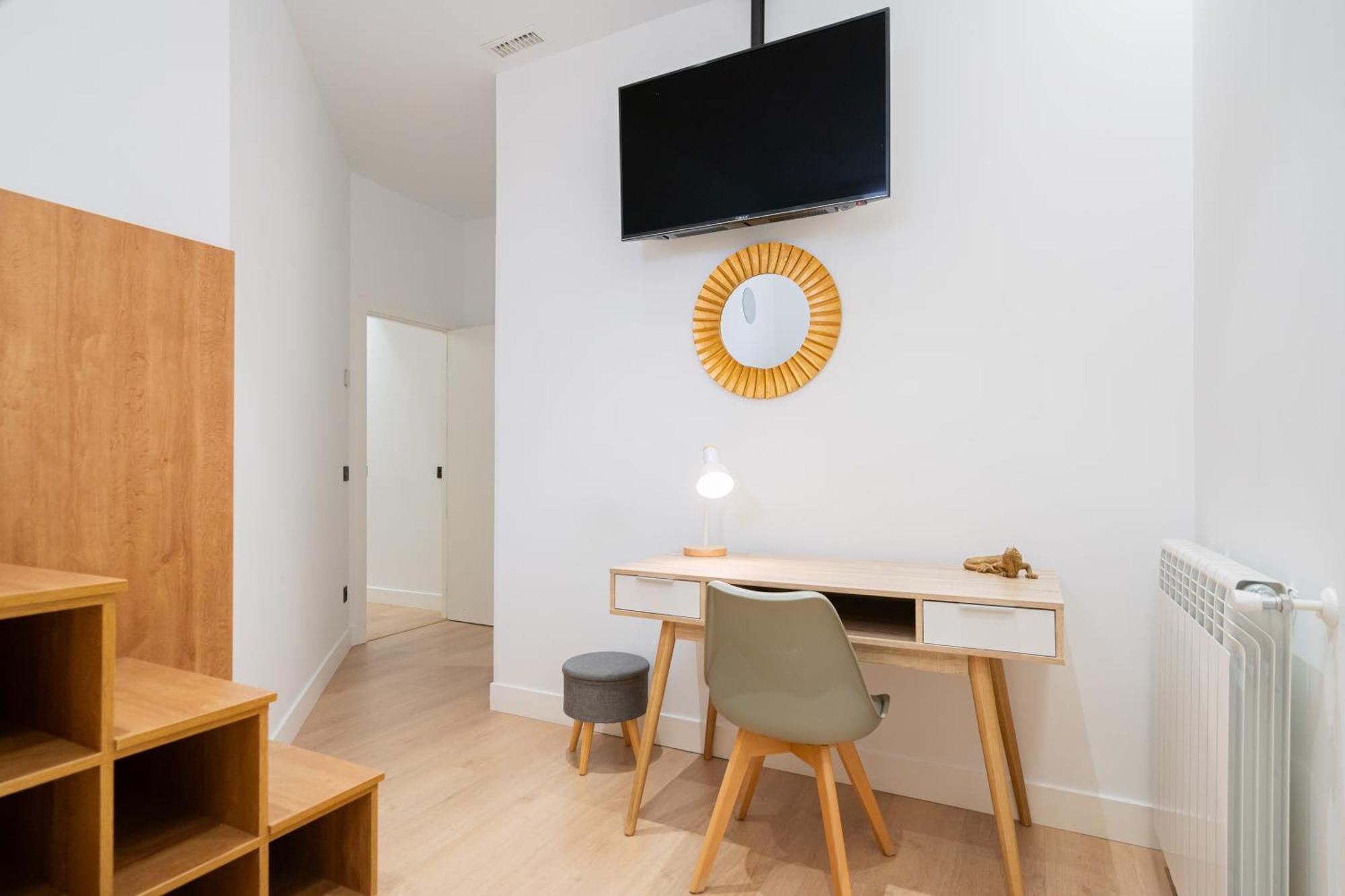 Apartament Chueca Hortaleza 12pax 5 Bedrooms 5 Baths