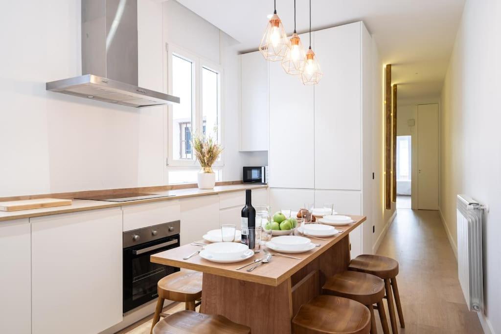 Apartament Chueca Hortaleza 12pax 5 Bedrooms 5 Baths